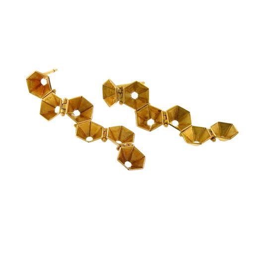 Enric Majoral: 18K Honeycomb Drop Earrings - Image 3