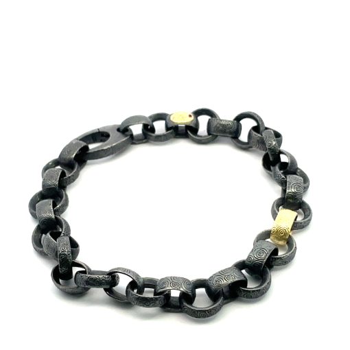 Alishan: Black and Gold Bracelet - Image 2