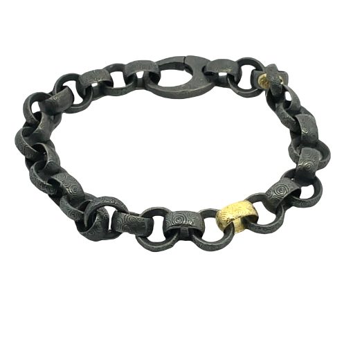 Alishan: Black and Gold Bracelet - Image 5